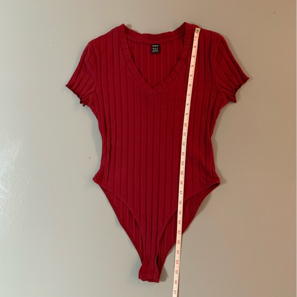 Red and white ribbed bodysuits - Picture 4 of 7